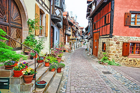 Malerisches Eguisheim im Elsass/Frankreich